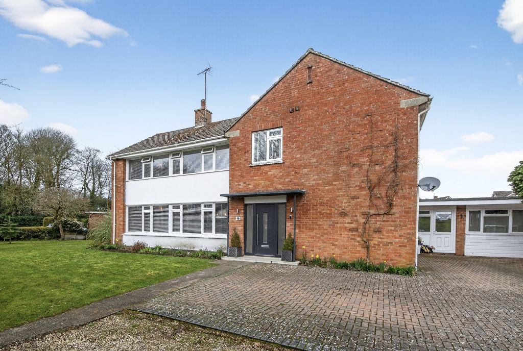 Property photo 2 of 29