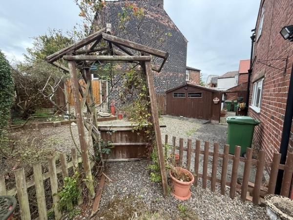 Property photo 3 of 10
