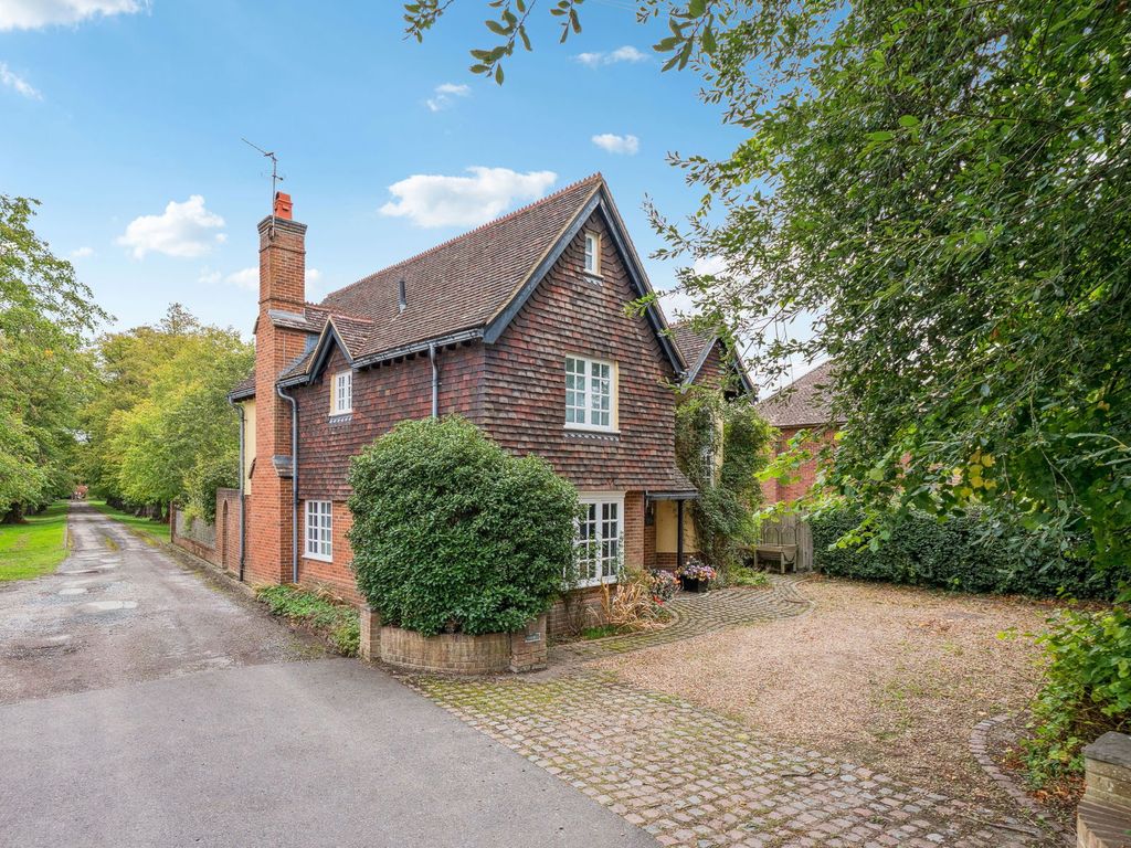 Property photo 1 of 29