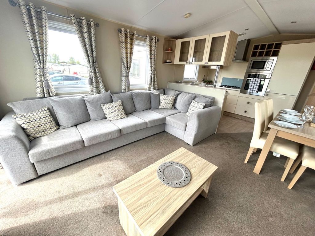 Property photo 1 of 7 Vs492920 - Static Caravan