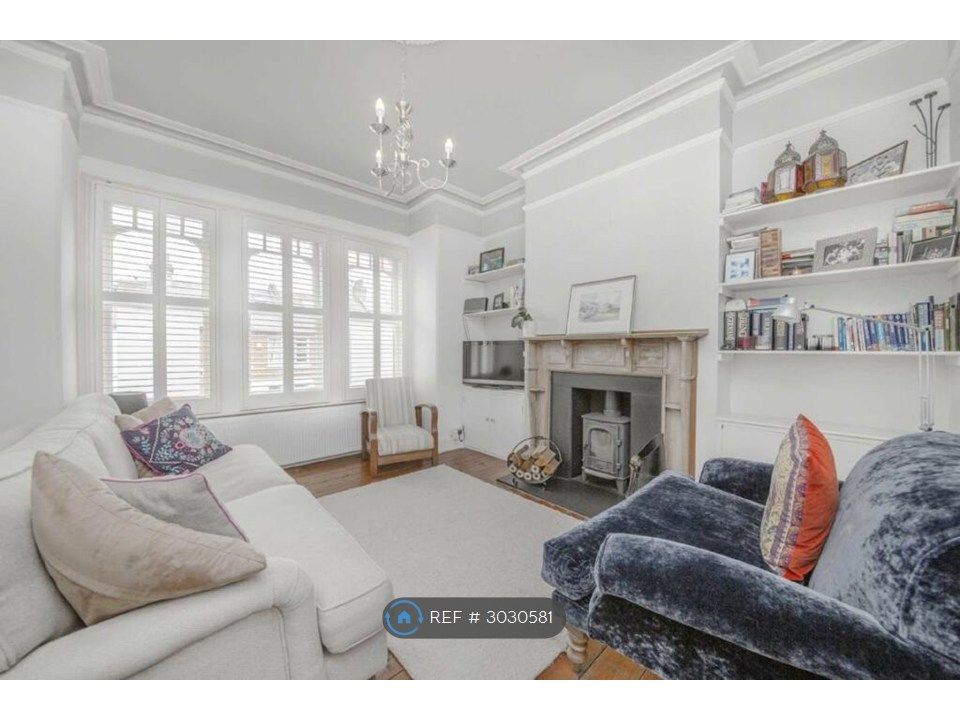 Property photo 1 of 5