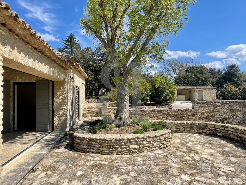 Property photo 3 of 25