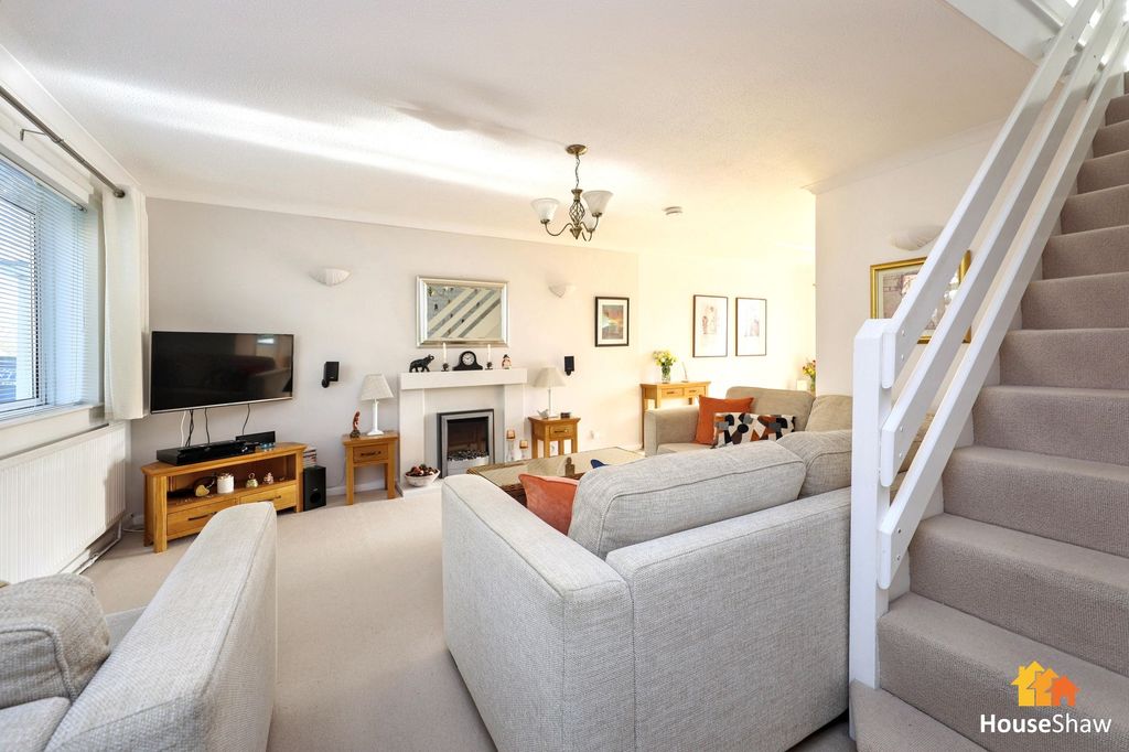 Property photo 3 of 22