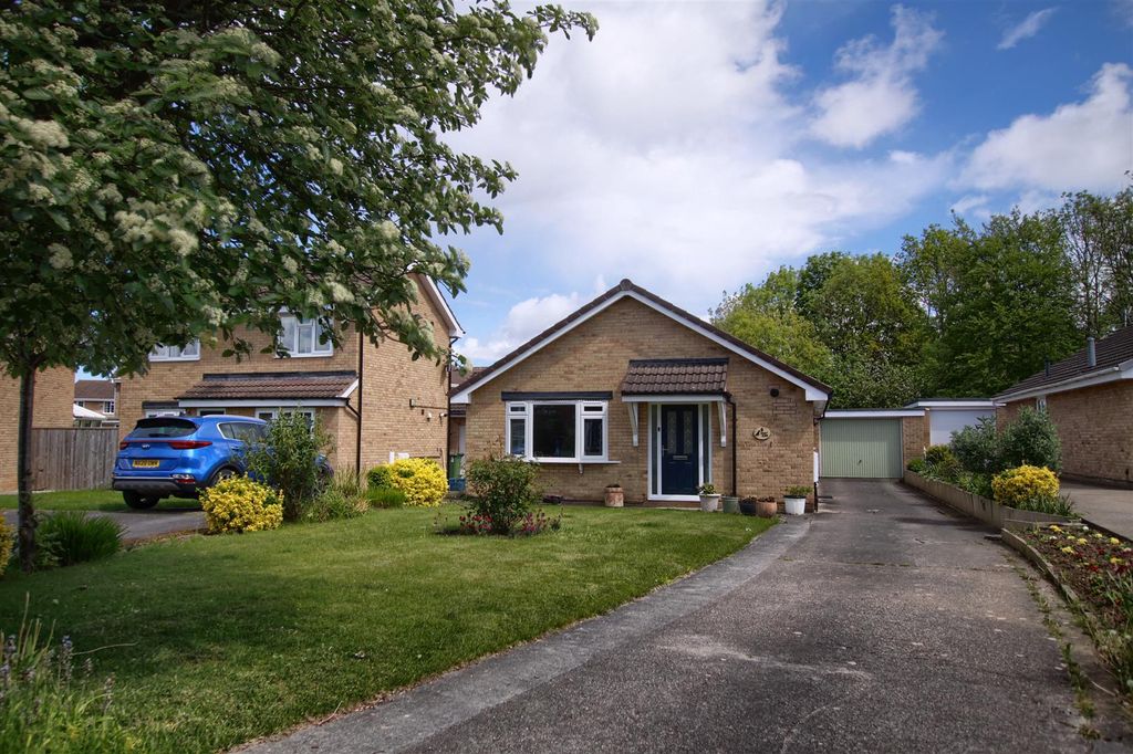Property photo 1 of 13 Cy2.Jpg