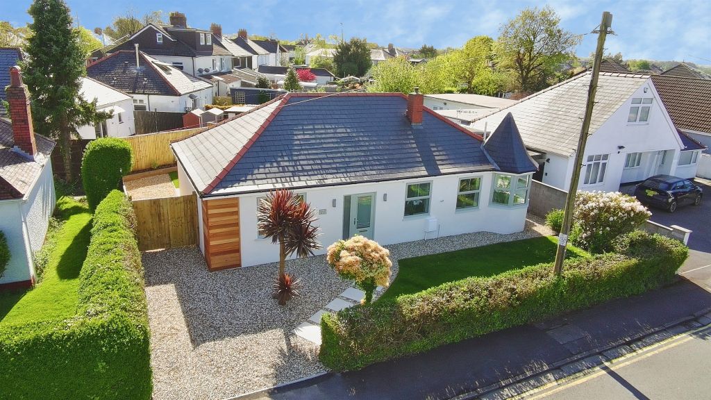 Property photo 1 of 21