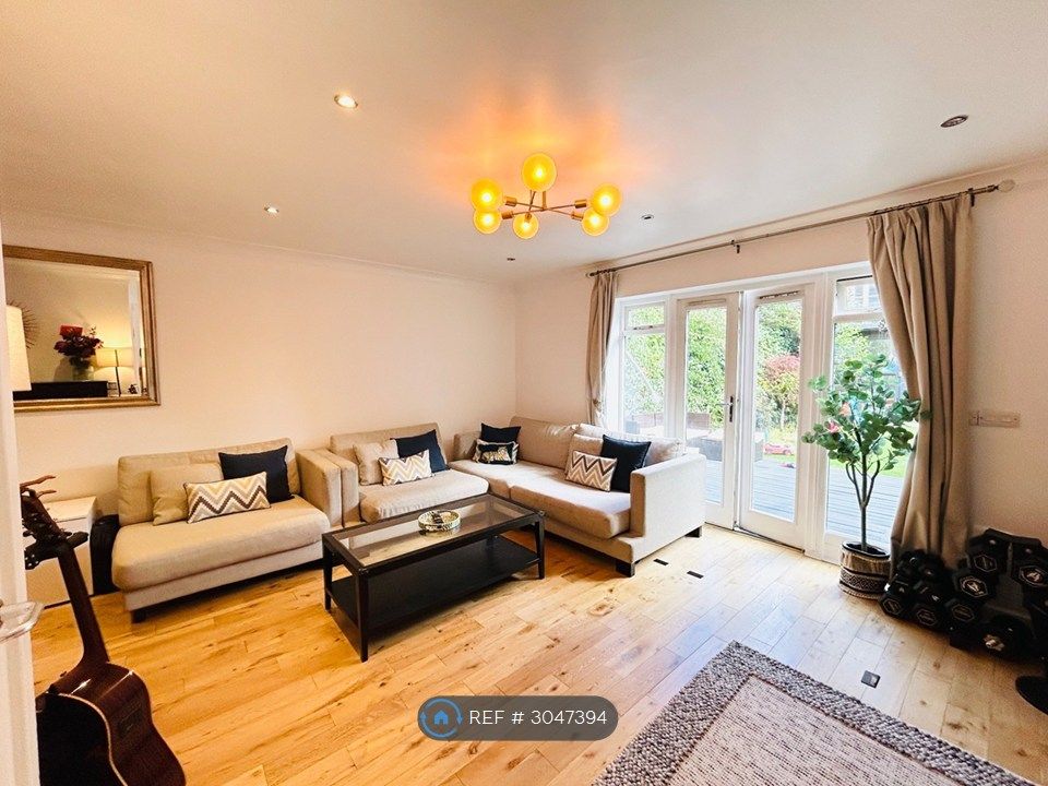 Property photo 1 of 27