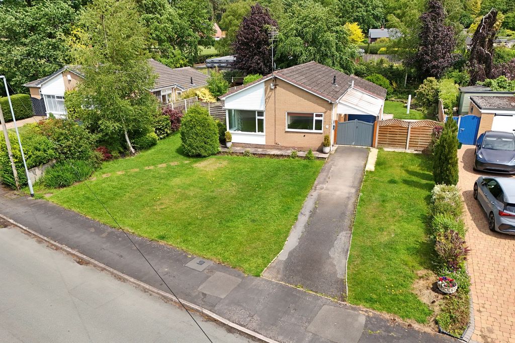 Property photo 2 of 18