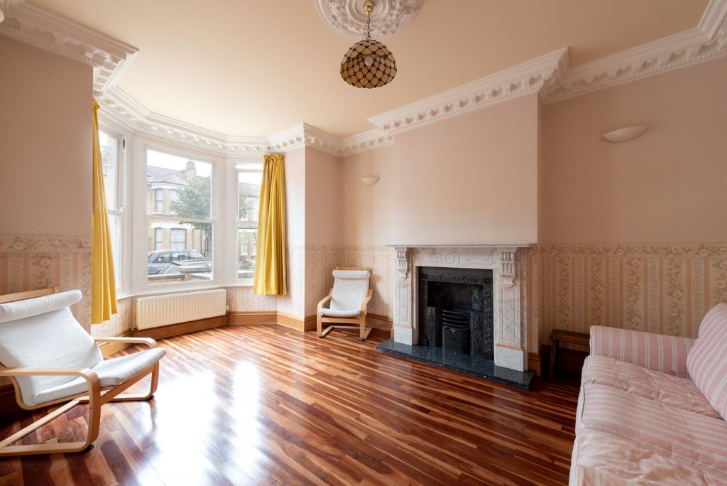 Property photo 3 of 55 5341693