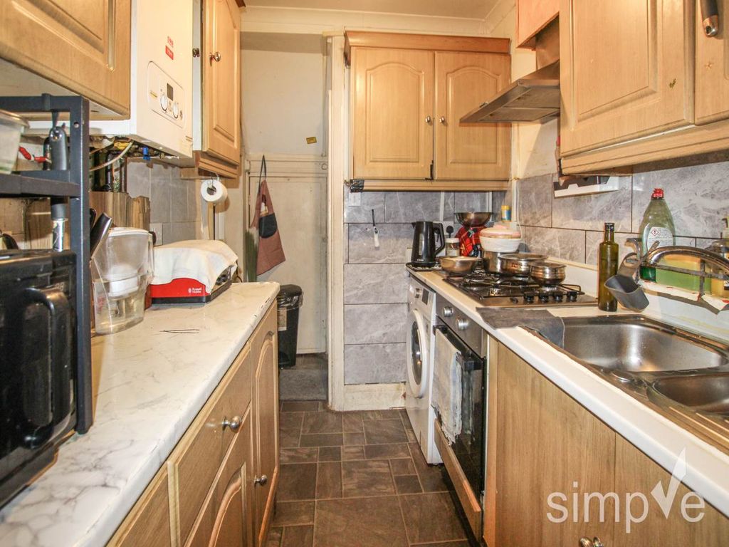 Property photo 1 of 8 Img_8121