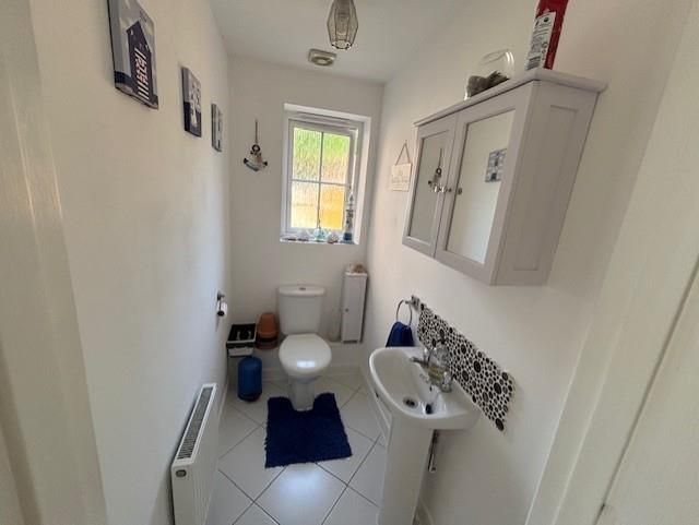 Property photo 2 of 13 Thumbnail_Img_6106.Jpg