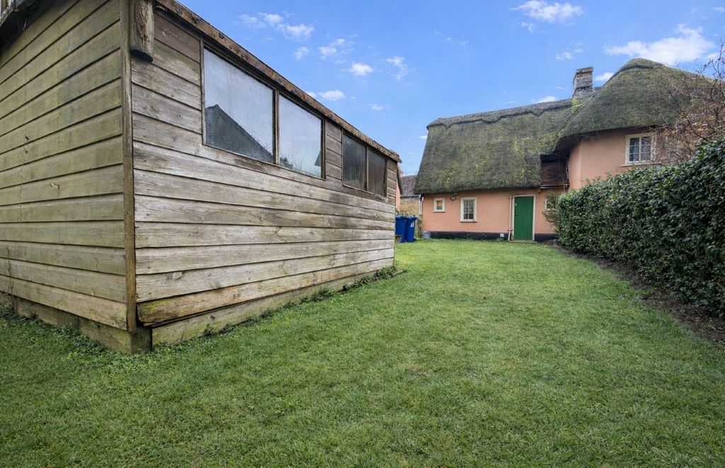 Property photo 3 of 24
