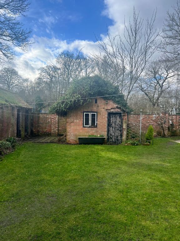 Property photo 2 of 7