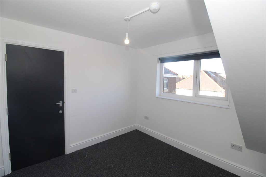 Property photo 3 of 9 Img_0580.Jpg