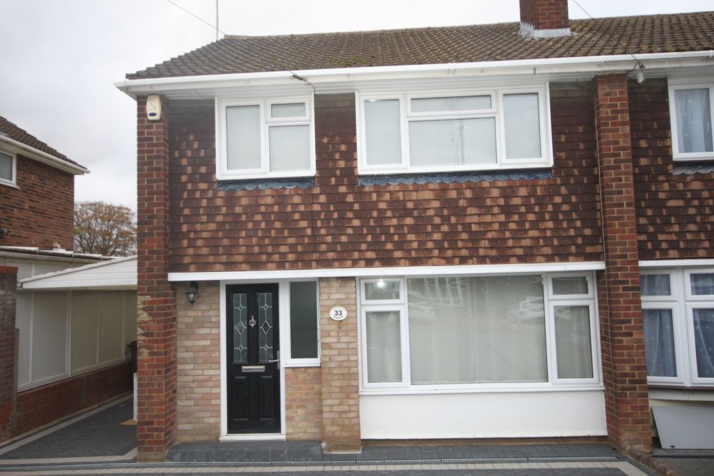 Property photo 2 of 20