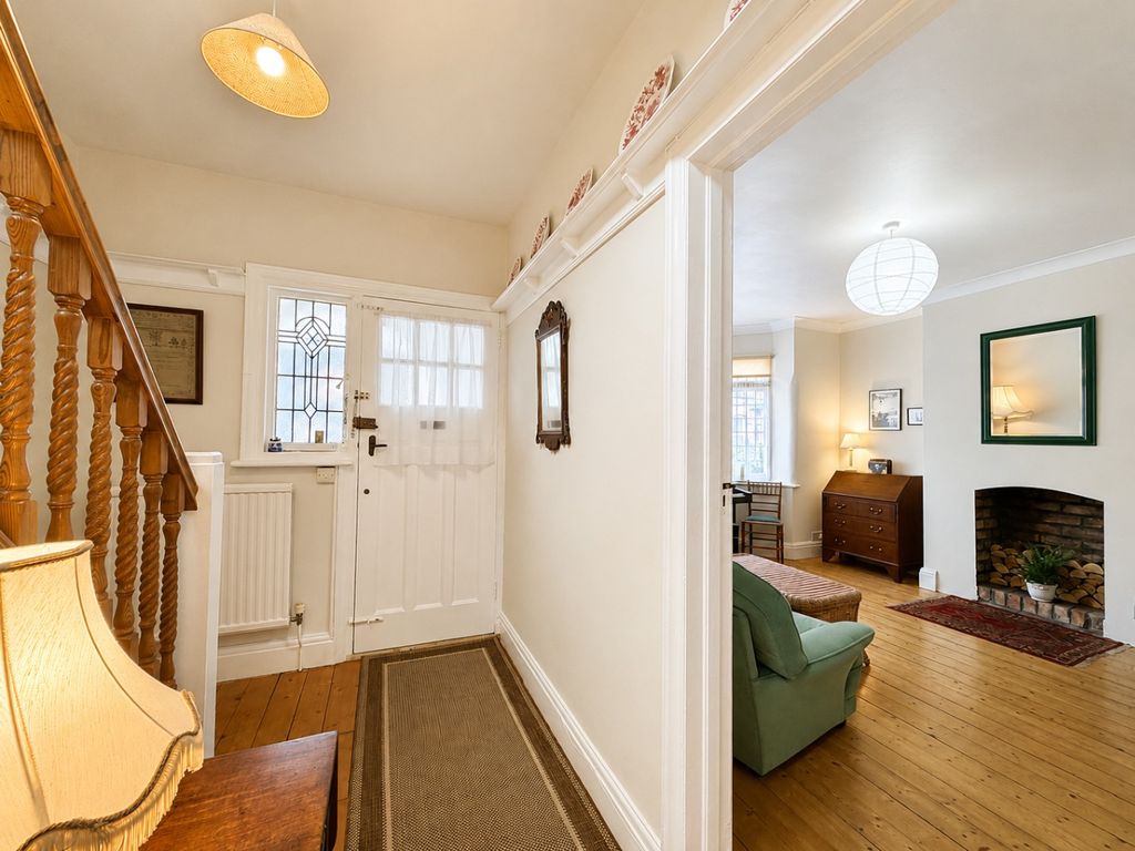 Property photo 2 of 19 5286864