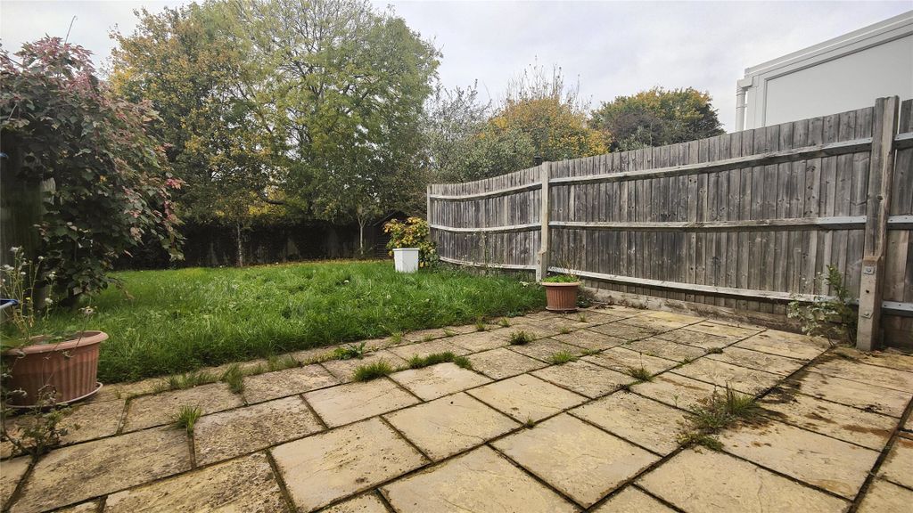 Property photo 3 of 20 Picture No. 10