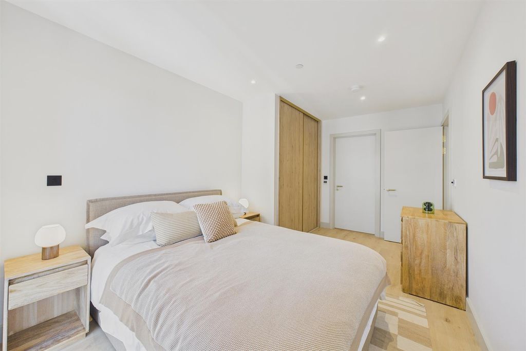Property photo 3 of 17 3.Jpg