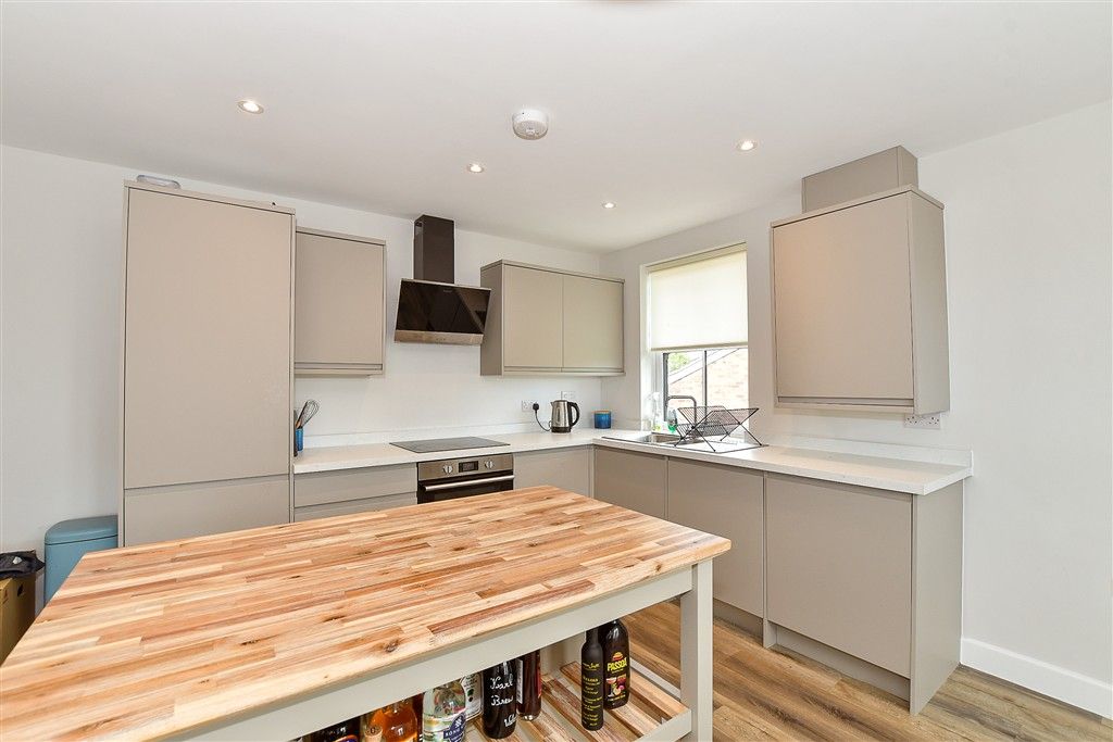 Property photo 2 of 11 Lounge/ Kitchen
