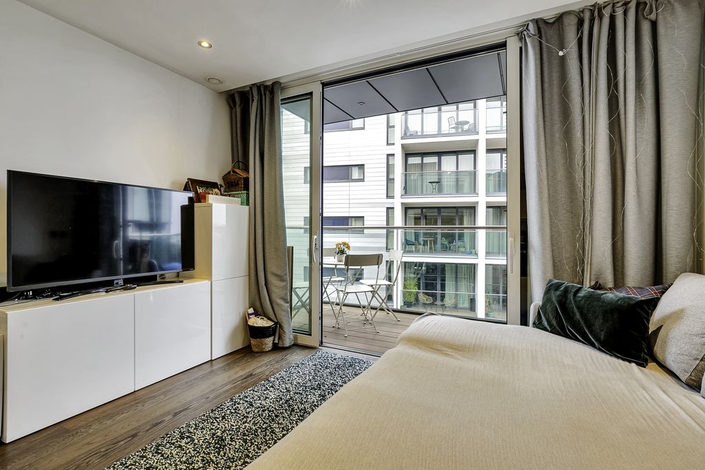 Property photo 3 of 13 Photo 3