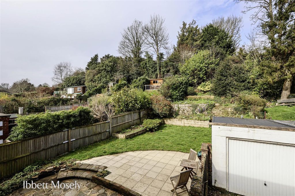 Property photo 1 of 14 18.Jpg