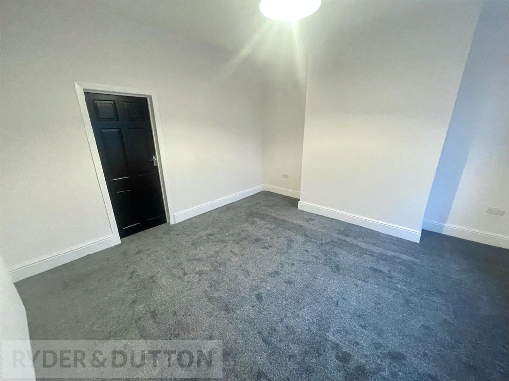 Property photo 2 of 16 Picture 2