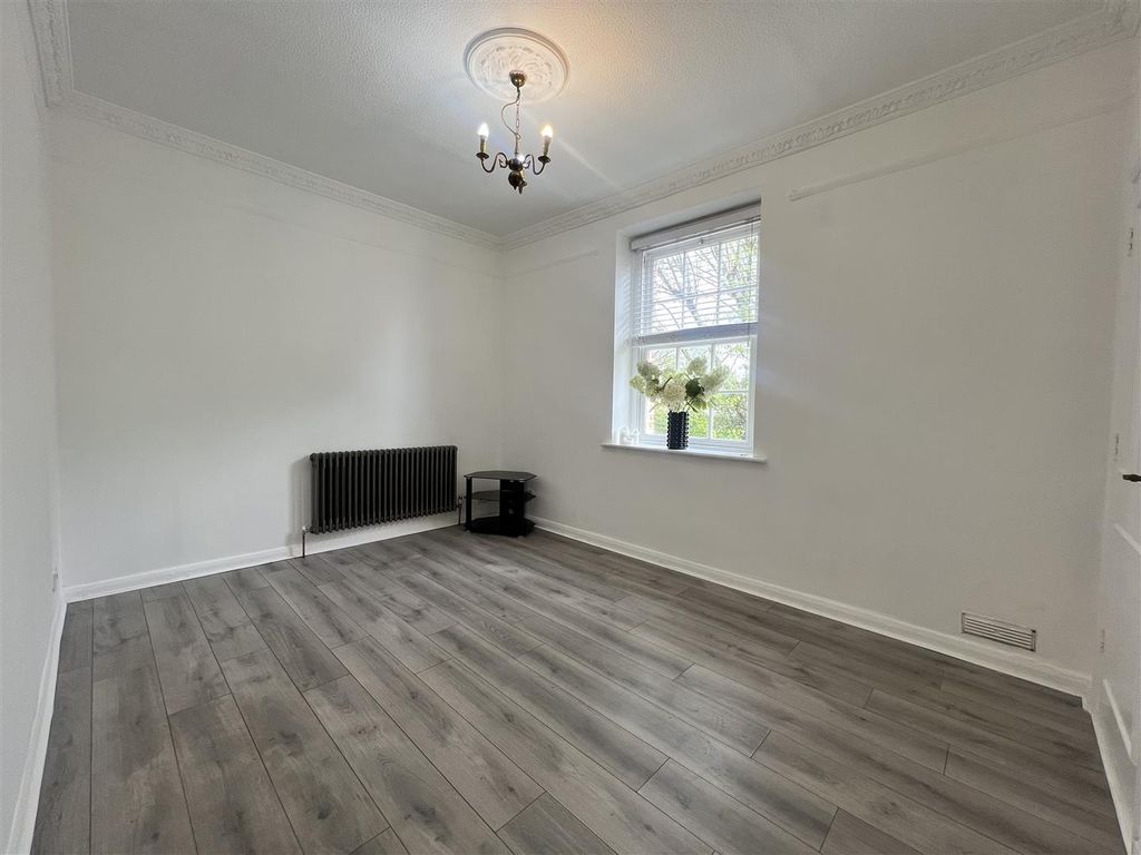 Property photo 2 of 8 Img_0379.Jpg