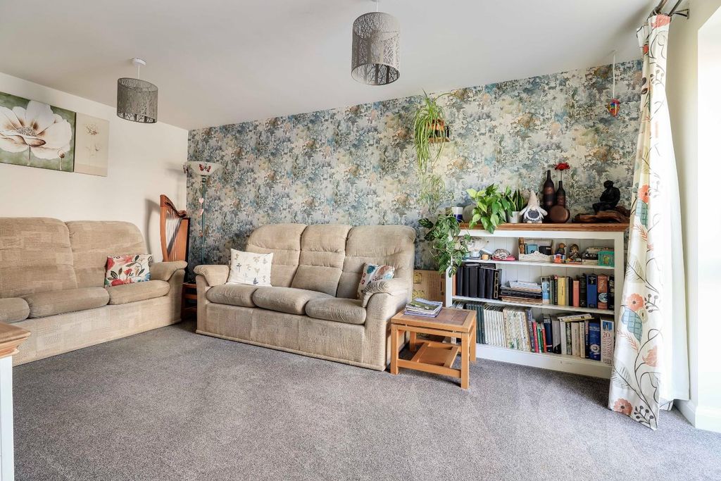 Property photo 3 of 26 Img (24).Jpg