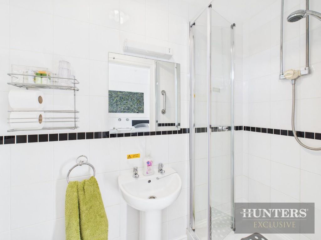 Additional image 15 of 9 bed terraced house for saleWest Avenue, Filey YO14