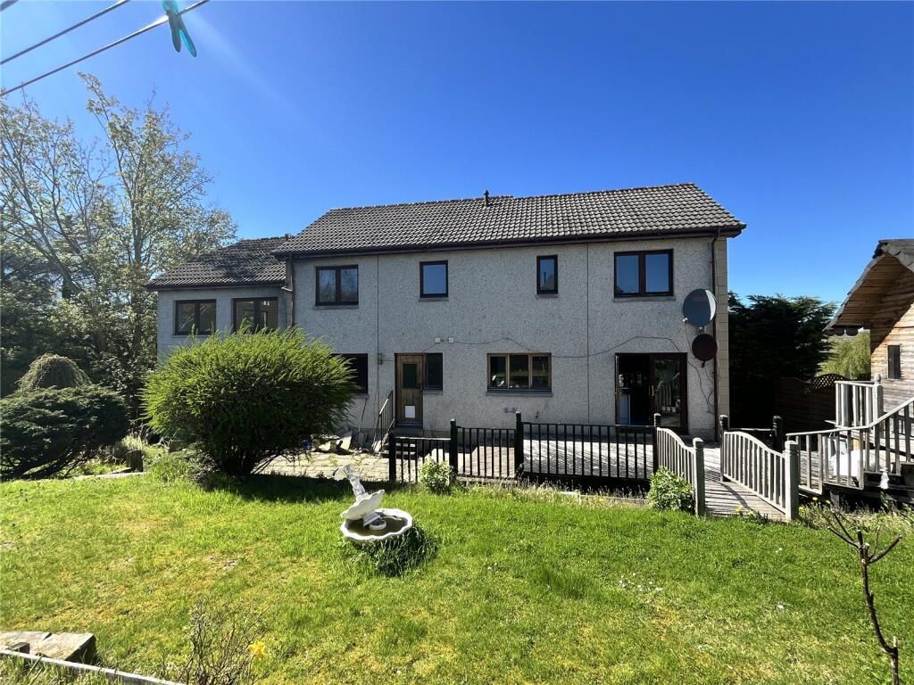 Property photo 1 of 2