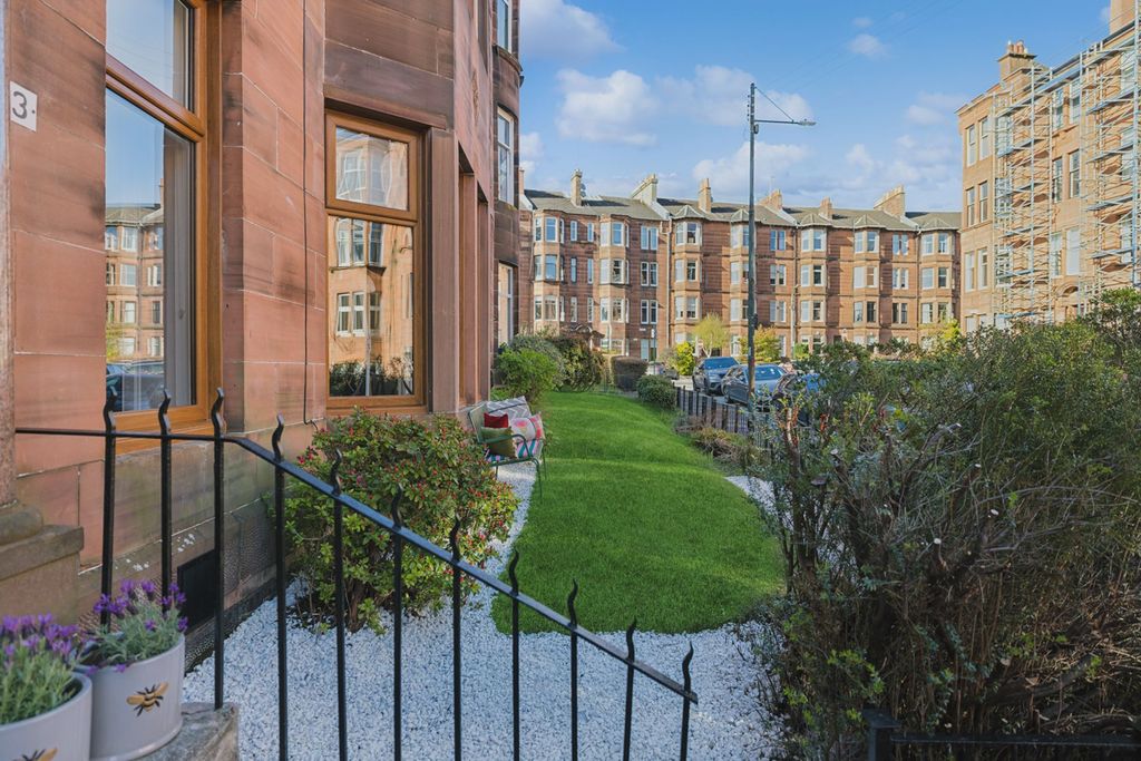 Property photo 2 of 24