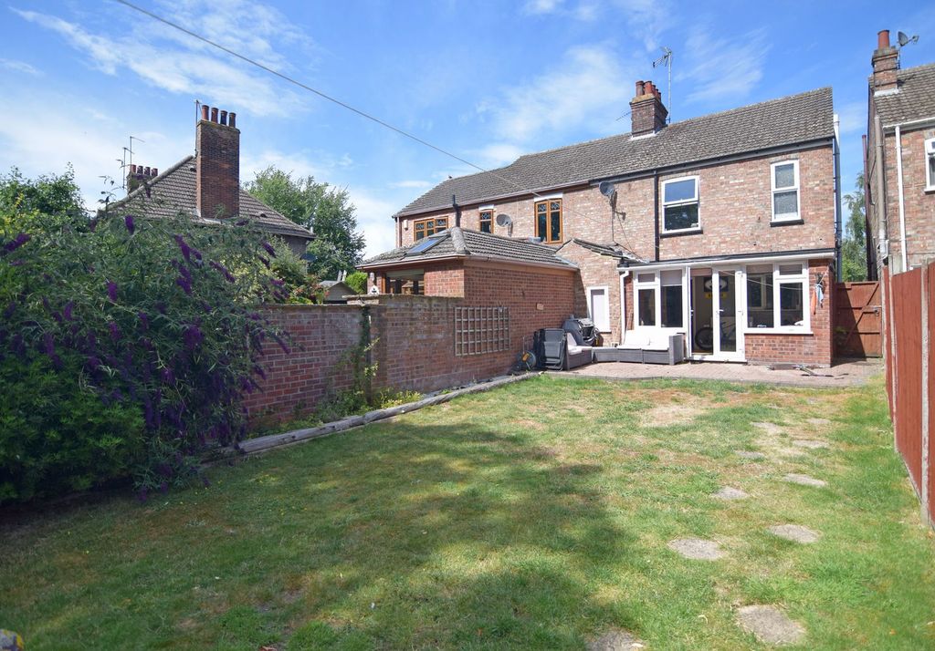 Property photo 3 of 14
