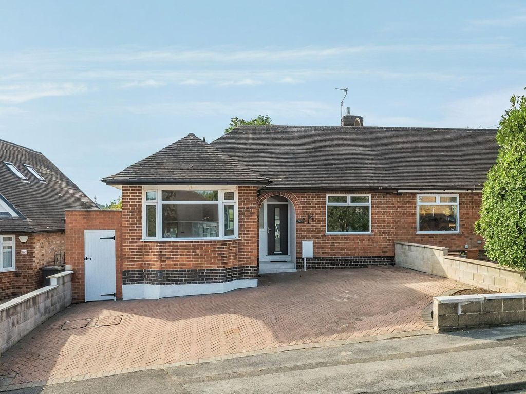 Property photo 1 of 21 Front