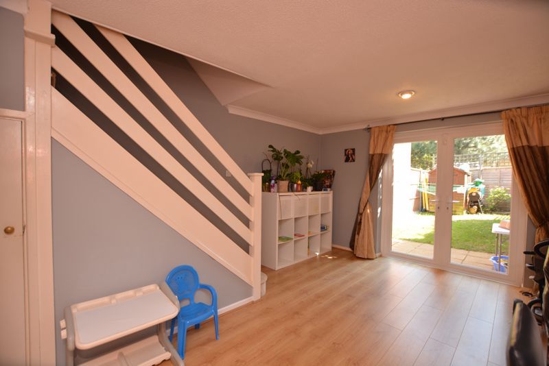 Property photo 3 of 10 Photo 7