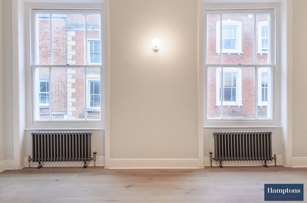 Property photo 2 of 9 40dc80d2-B8A4-400...