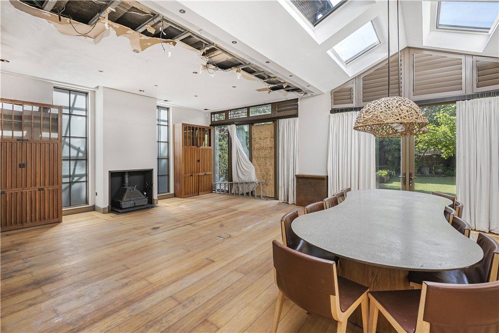 Property photo 3 of 25 Reception Room