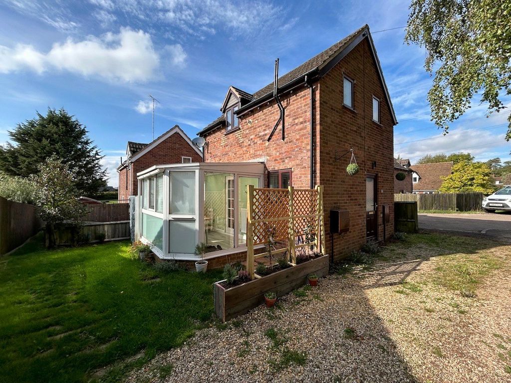 Property photo 1 of 15 Picture No. 17