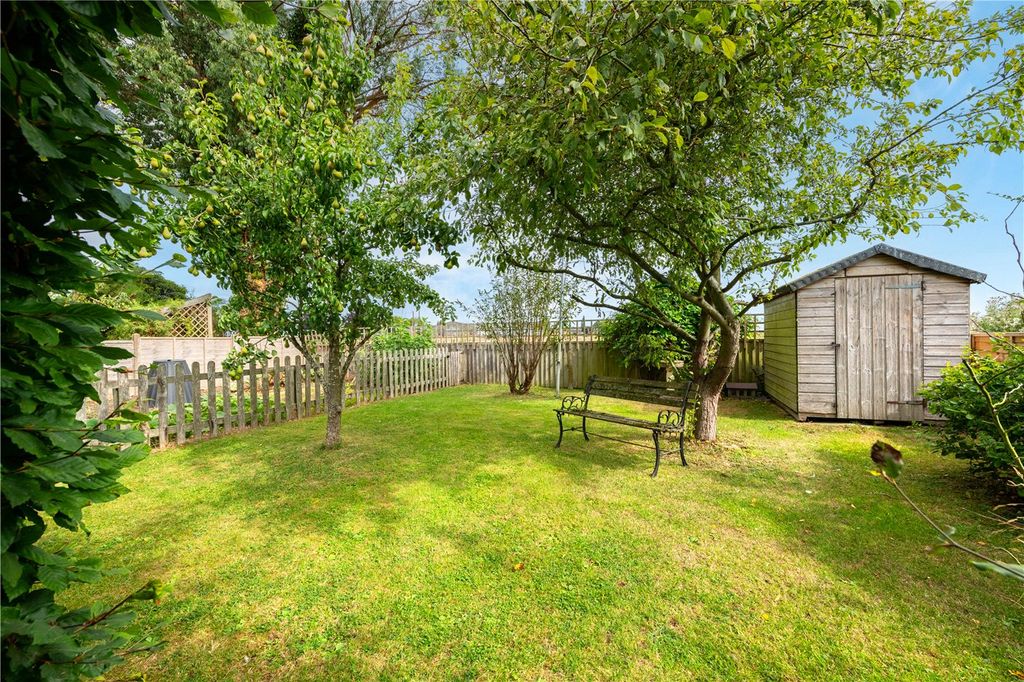Property photo 3 of 17 Picture No. 05