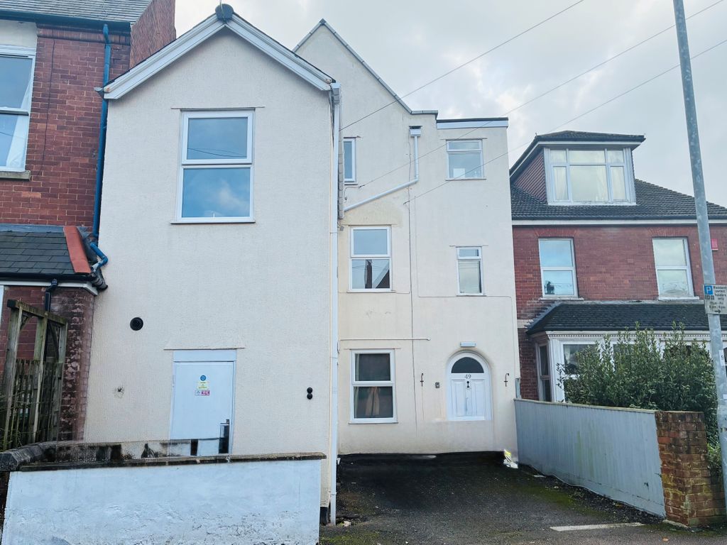 Property photo 1 of 19 Front1