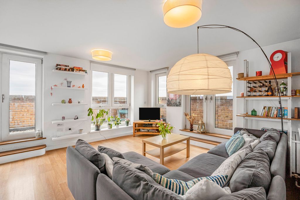 Property photo 1 of 29 Reception Room