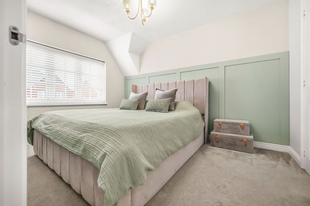 Additional image 18 of 3 bed semi-detached house for saleIvy Close, Trelewis, Treharris CF46