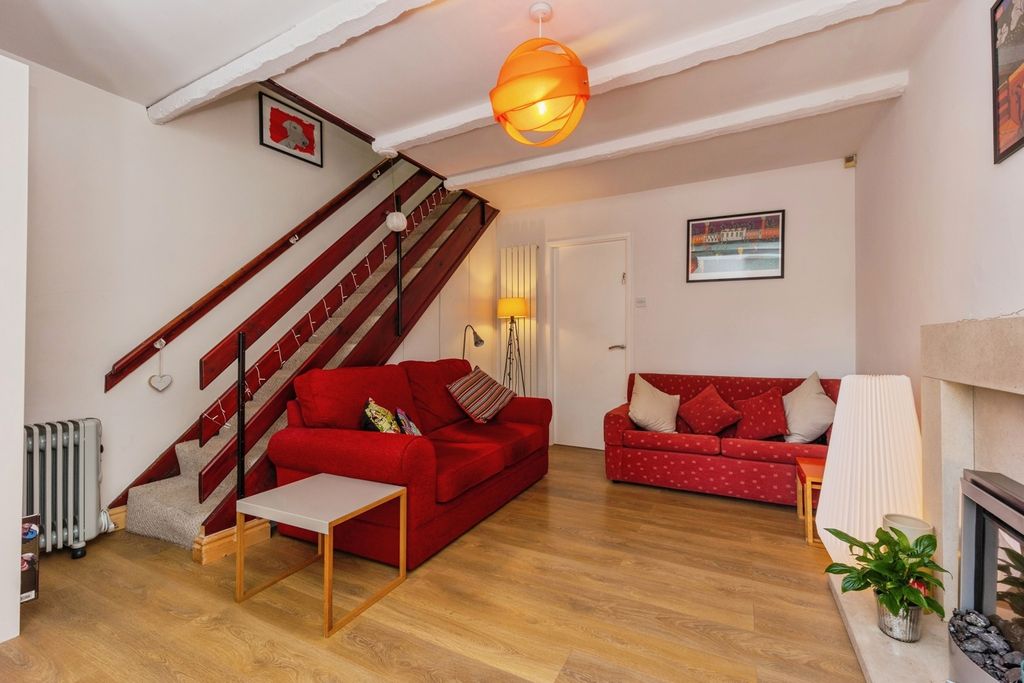 Property photo 2 of 17 Pbox-Img.Jpg