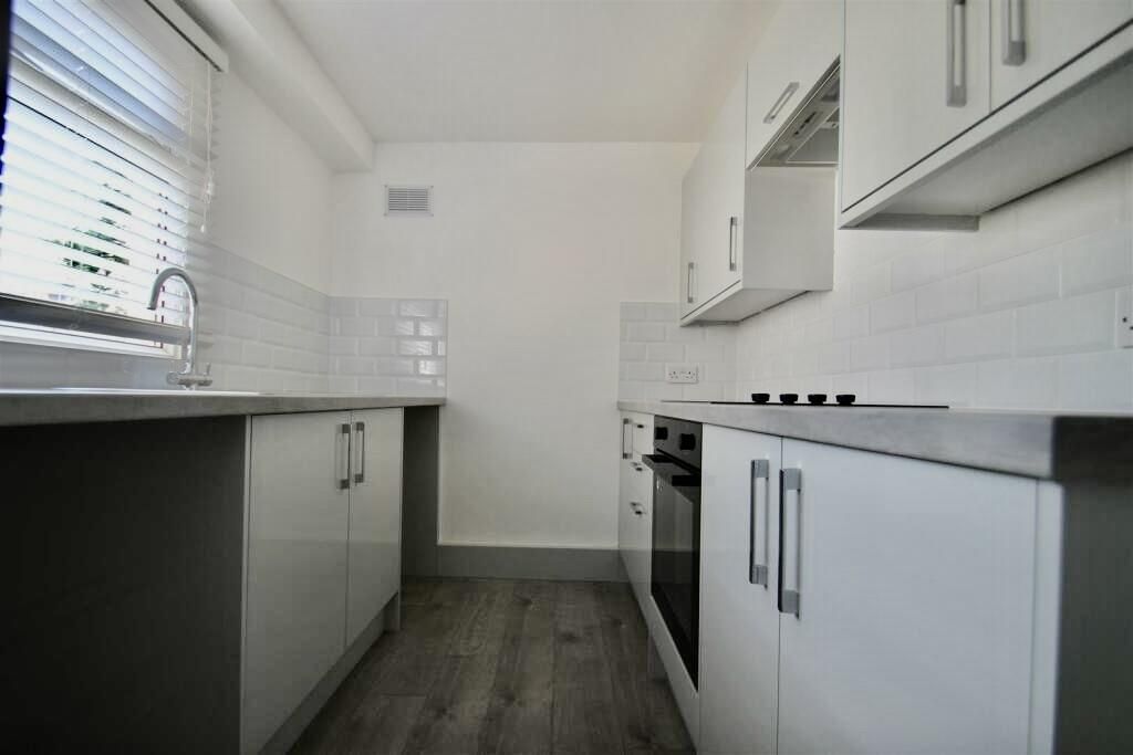 Property photo 1 of 7 15077_32369400_Img_02_0000.Jpeg