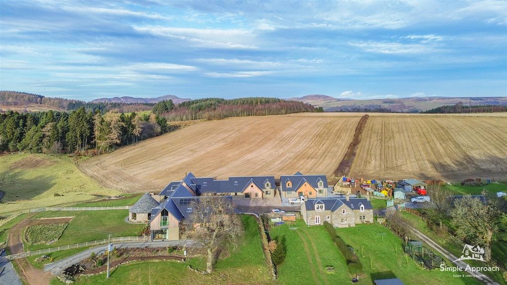Property photo 2 of 36 Dji_0382.Jpg