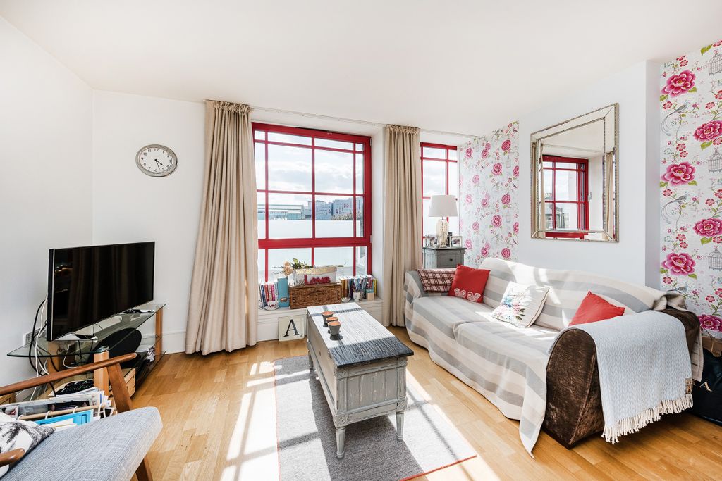 Property photo 1 of 8 1