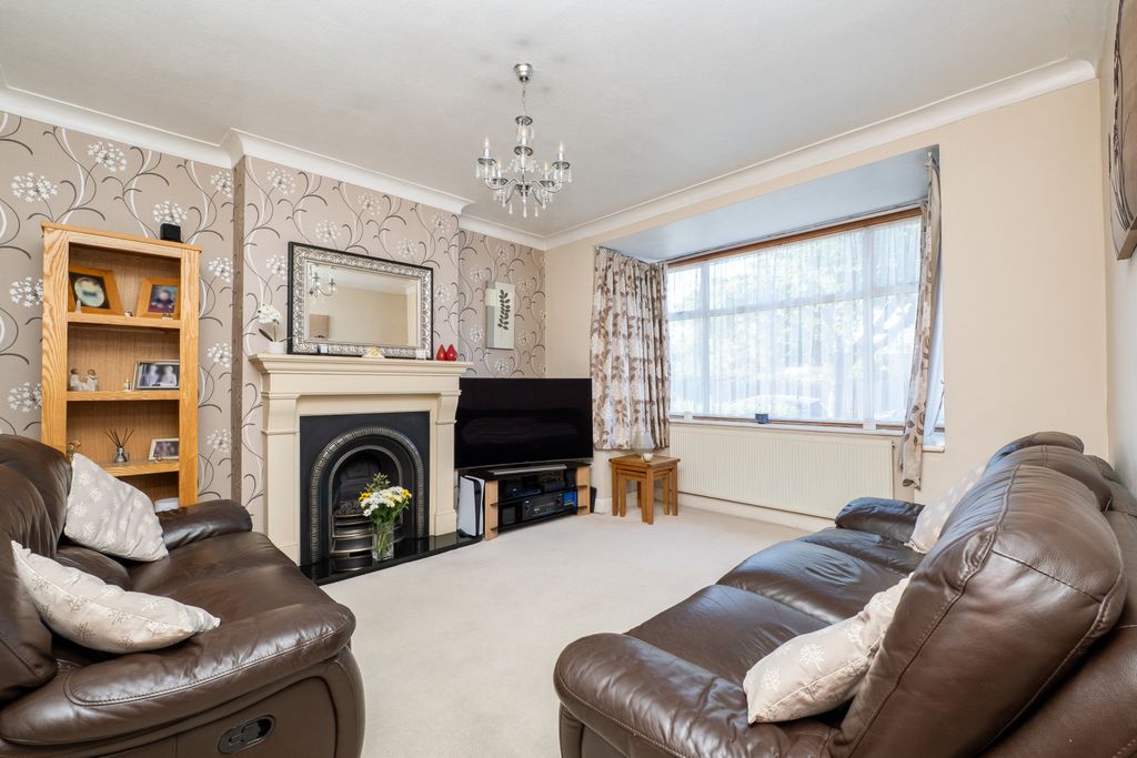 Property photo 3 of 15 Picture No. 04