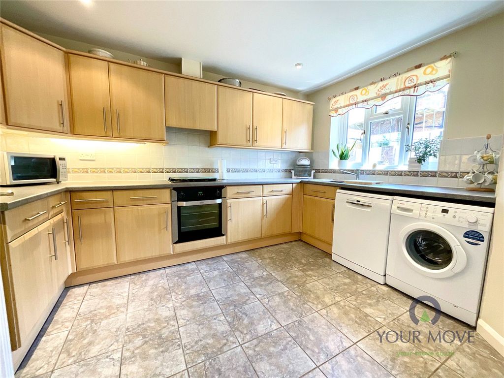 Property photo 2 of 14 Picture No. 07
