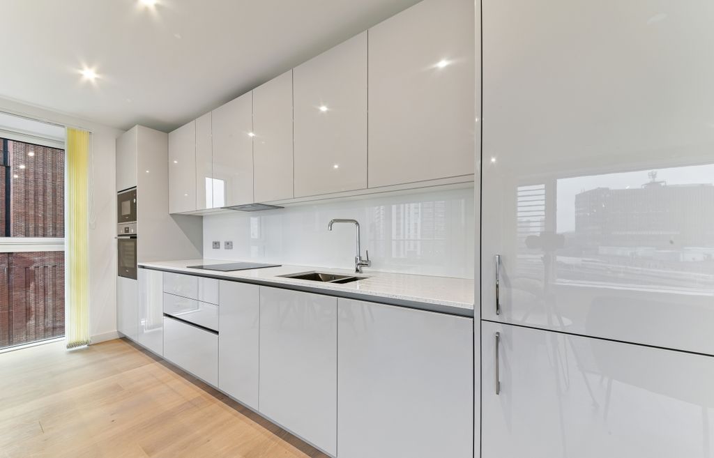 Property photo 3 of 17 Kitchen- Hurlock Hei