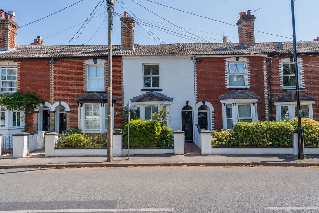 Property photo 1 of 12