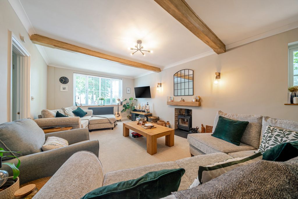 Property photo 2 of 20 1480820-7-6A344B1...