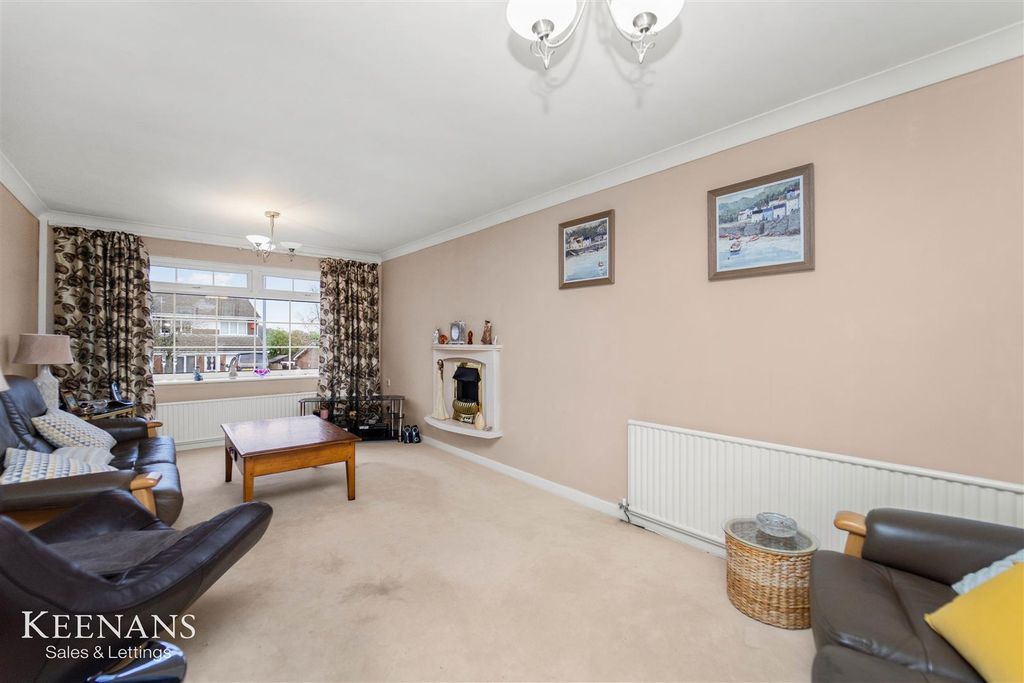 Property photo 3 of 29 2.Jpg